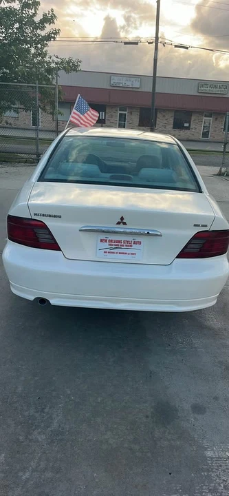 2000 Mitsubishi Galant 8th Gen - Image 3 of 8