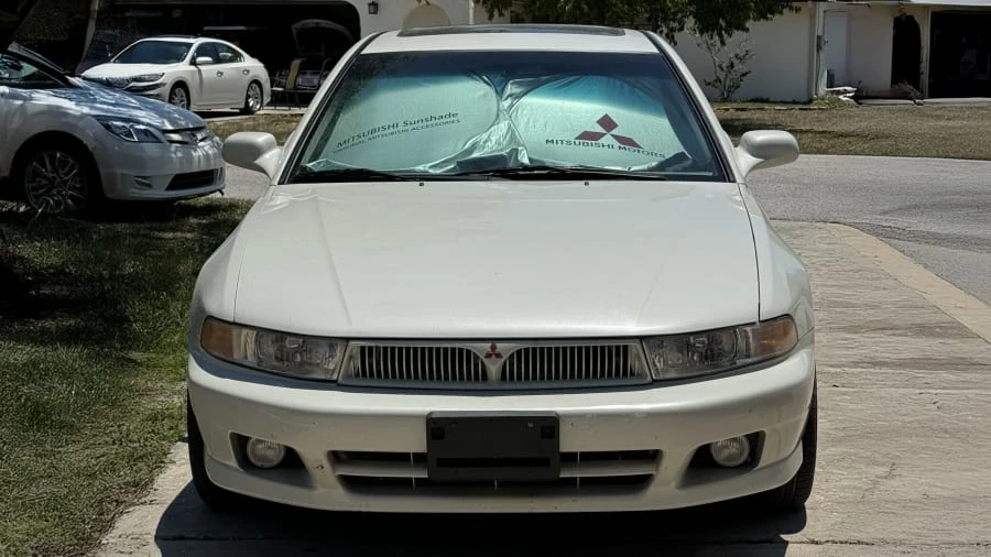 2000 Mitsubishi Galant 8th Gen - Image 2 of 14