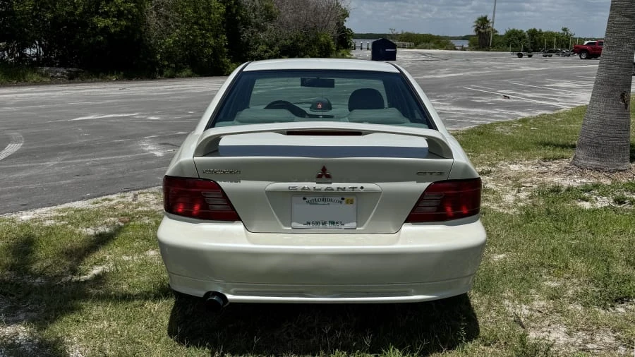 2000 Mitsubishi Galant 8th Gen - Image 8 of 14