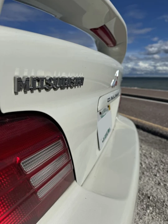 2000 Mitsubishi Galant 8th Gen - Image 9 of 14