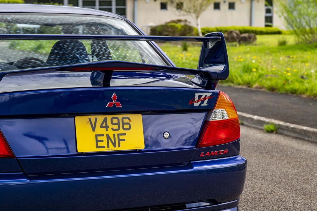 2000 Mitsubishi Lancer Evolution VI 6th Gen - Image 11 of 31