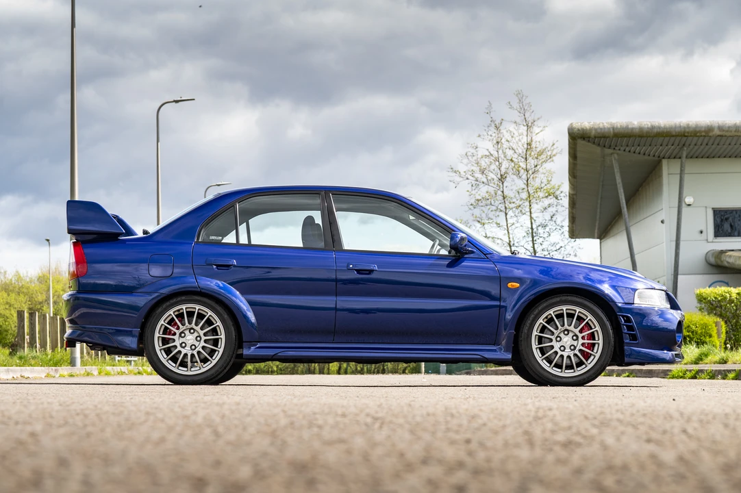 2000 Mitsubishi Lancer Evolution VI 6th Gen - Image 8 of 31