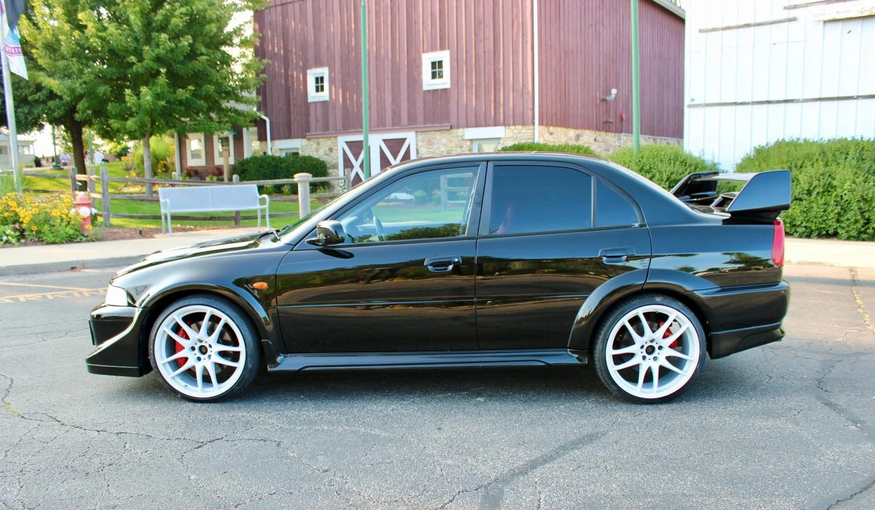 2000 Mitsubishi Lancer Evolution VI 6th Gen - Image 7 of 31