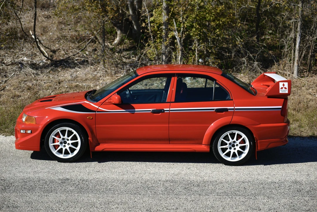 2000 Mitsubishi Lancer Evolution VI 6th Gen - Image 8 of 31
