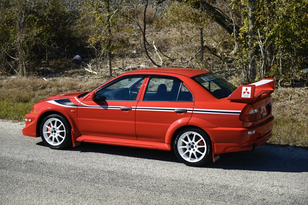 2000 Mitsubishi Lancer Evolution VI 6th Gen - Image 9 of 31