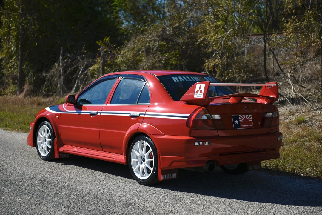 2000 Mitsubishi Lancer Evolution VI 6th Gen - Image 11 of 31