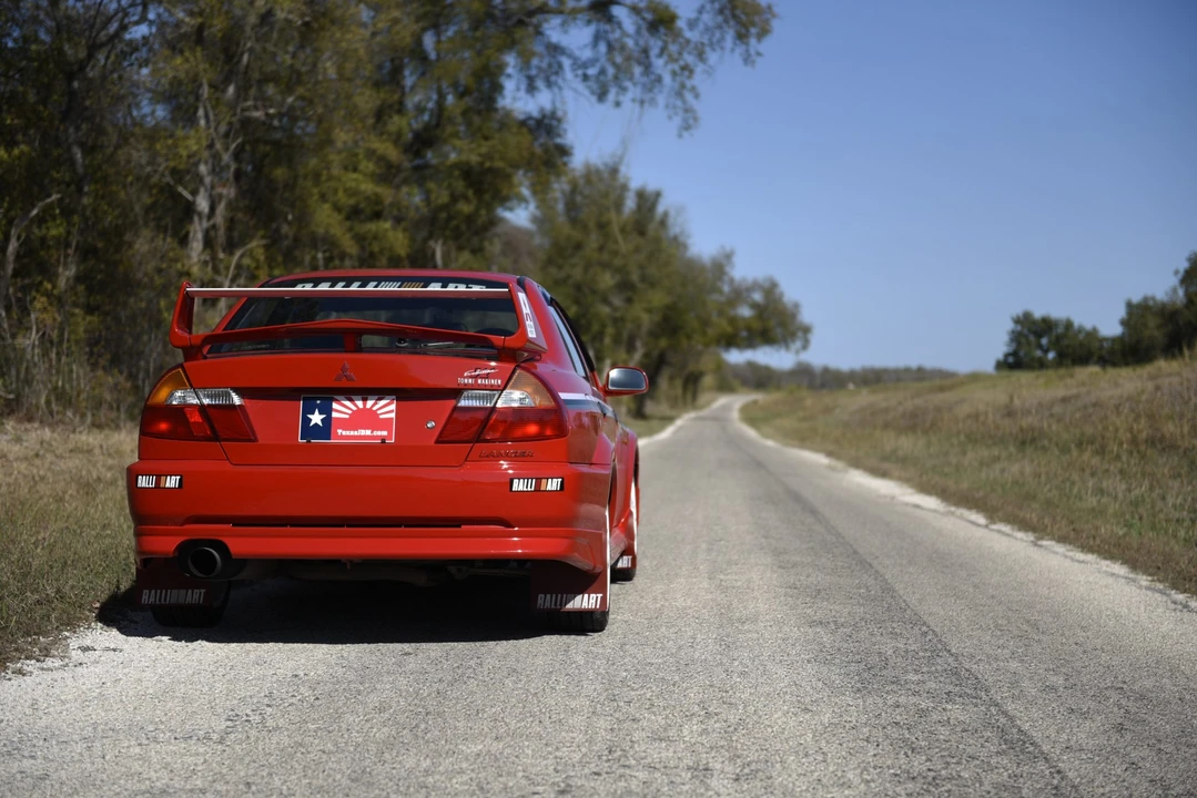 2000 Mitsubishi Lancer Evolution VI 6th Gen - Image 15 of 31