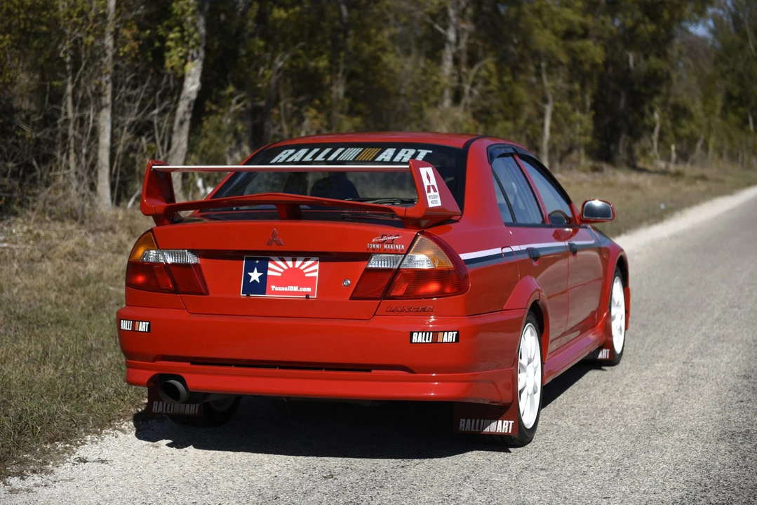 2000 Mitsubishi Lancer Evolution VI 6th Gen - Image 16 of 31
