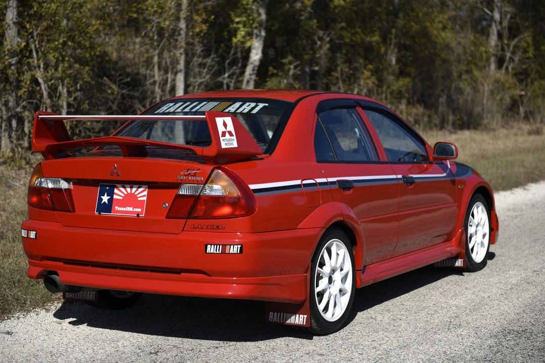 2000 Mitsubishi Lancer Evolution VI 6th Gen - Image 17 of 31