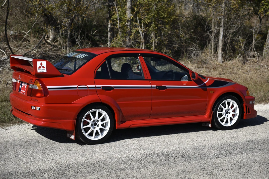 2000 Mitsubishi Lancer Evolution VI 6th Gen - Image 19 of 31