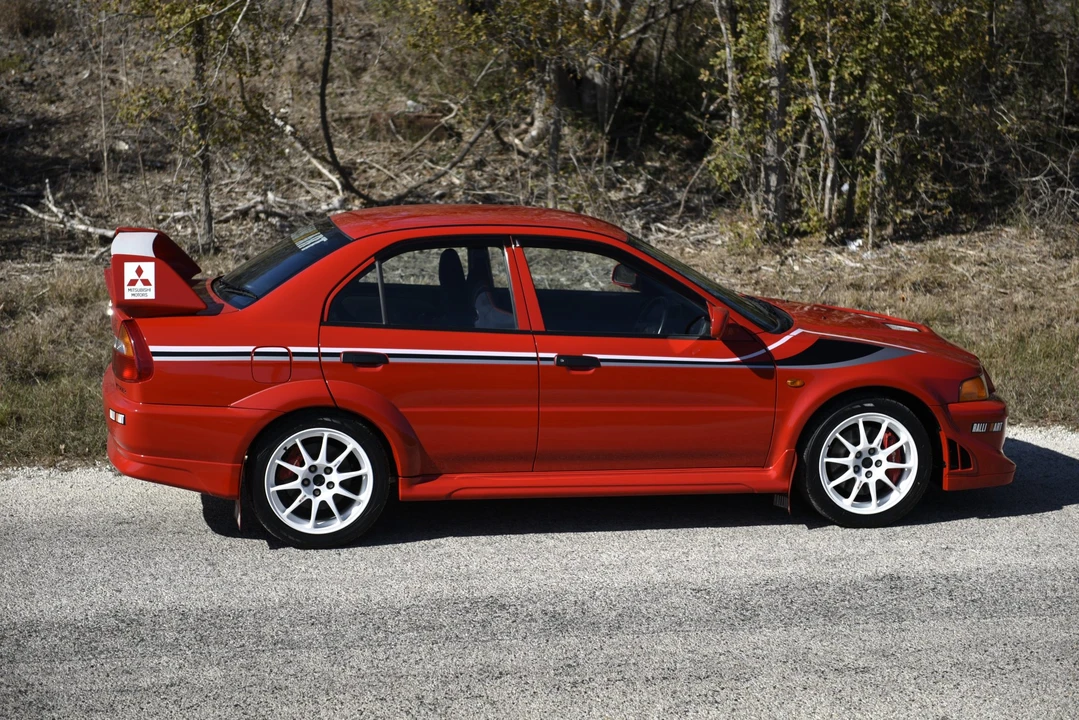 2000 Mitsubishi Lancer Evolution VI 6th Gen - Image 20 of 31