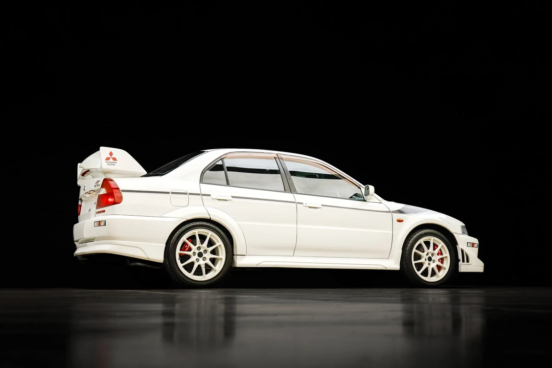 2000 Mitsubishi Lancer Evolution VI 6th Gen - Image 14 of 31