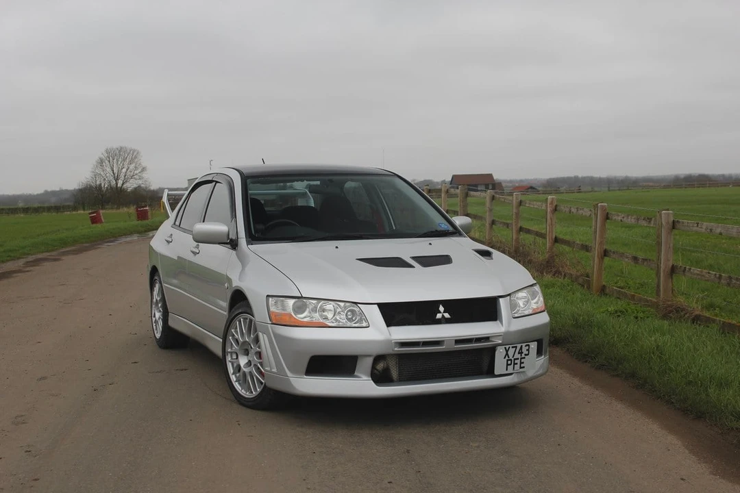 2000 Mitsubishi Lancer Evolution VII 7th Gen - Image 5 of 30