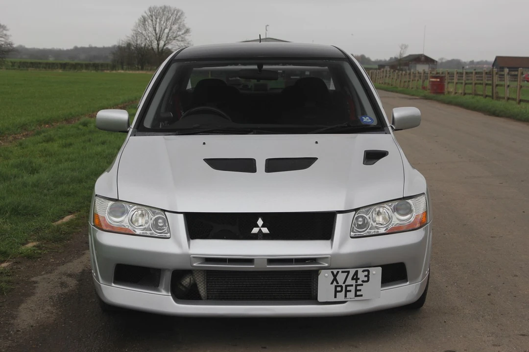 2000 Mitsubishi Lancer Evolution VII 7th Gen - Image 2 of 30
