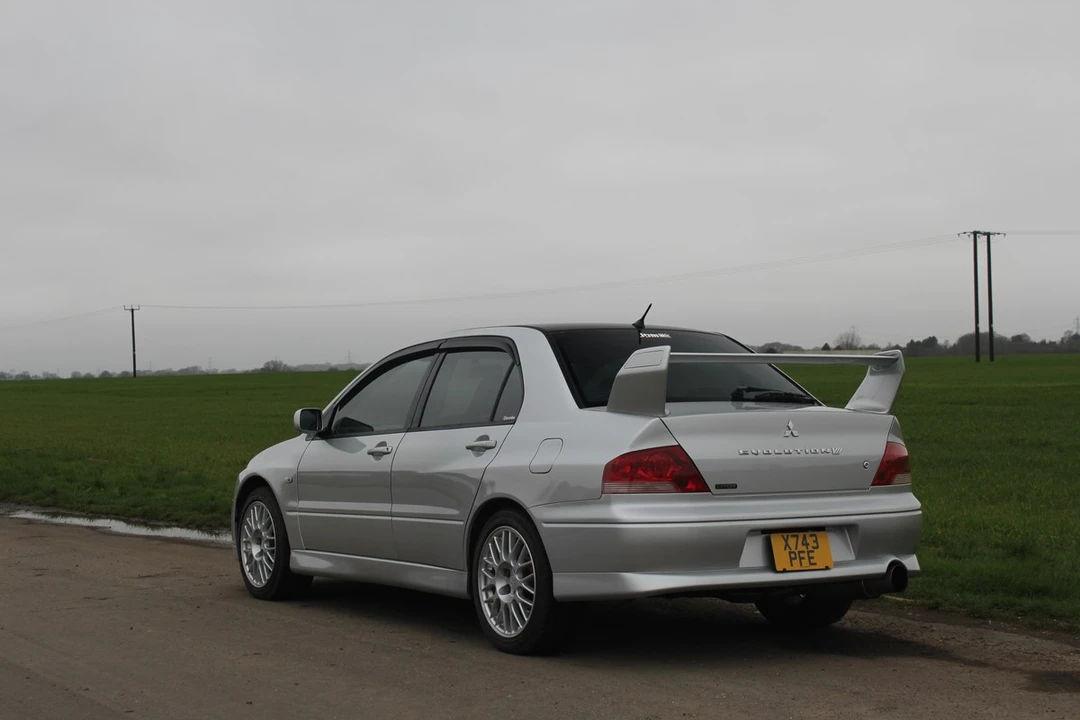 2000 Mitsubishi Lancer Evolution VII 7th Gen - Image 11 of 30