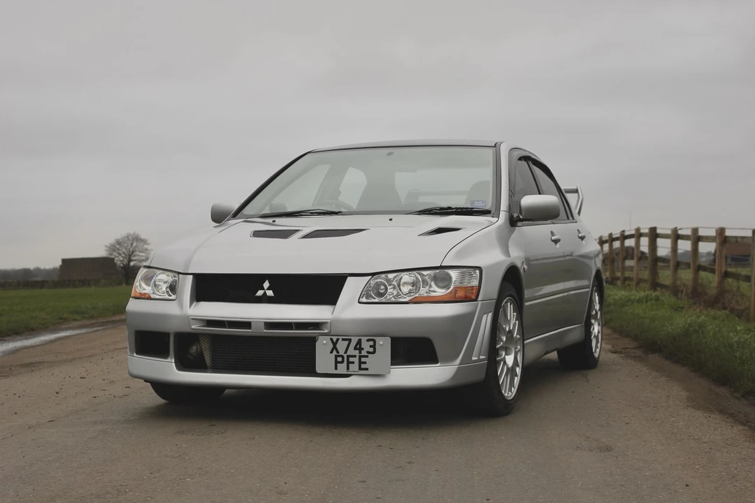 2000 Mitsubishi Lancer Evolution VII 7th Gen - Image 8 of 30