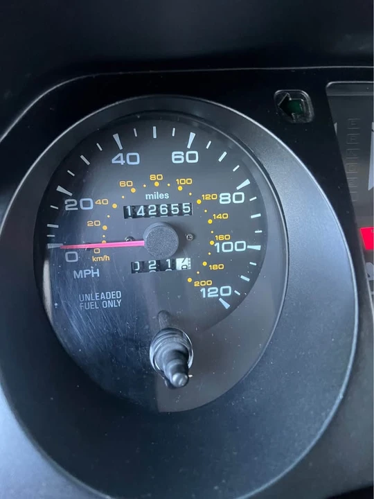 2000 Mitsubishi Pajero/Montero 3rd Gen - Image 9 of 11