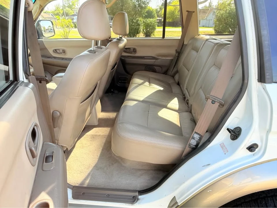 2000 Mitsubishi Pajero/Montero 3rd Gen - Image 9 of 11