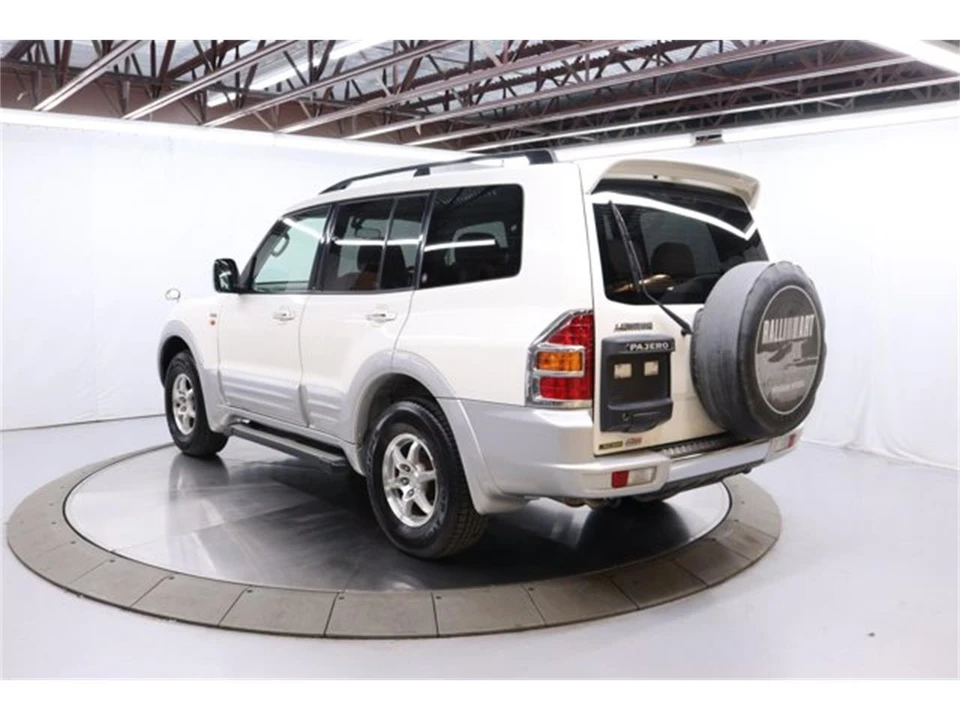 2000 Mitsubishi Pajero/Montero 3rd Gen - Image 5 of 31