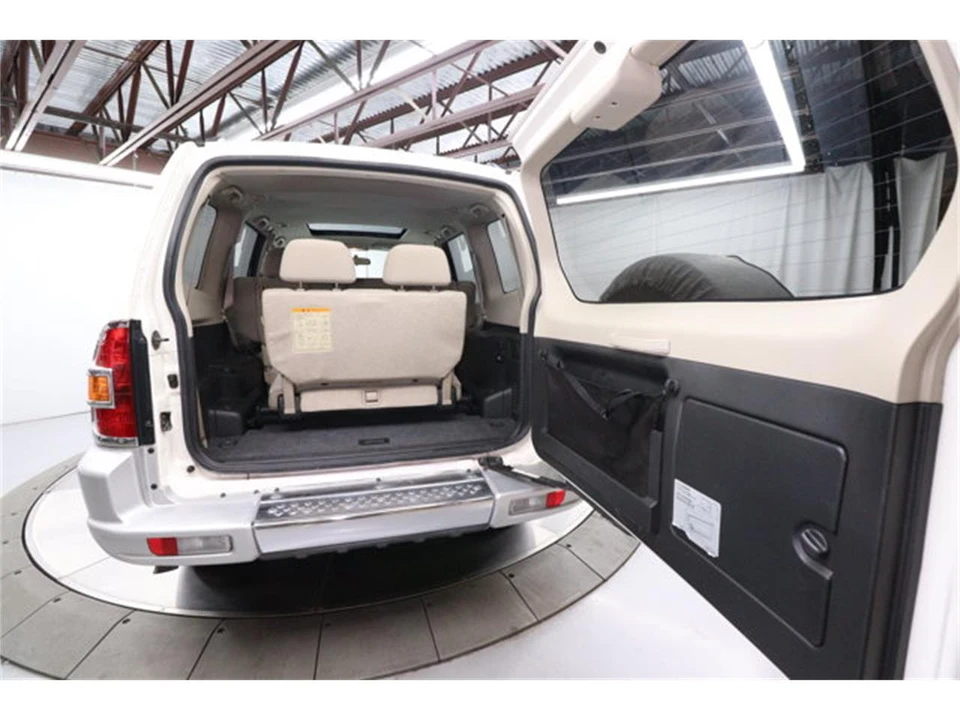 2000 Mitsubishi Pajero/Montero 3rd Gen - Image 31 of 31