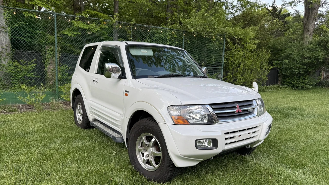 2000 Mitsubishi Pajero/Montero 3rd Gen - Image 5 of 31