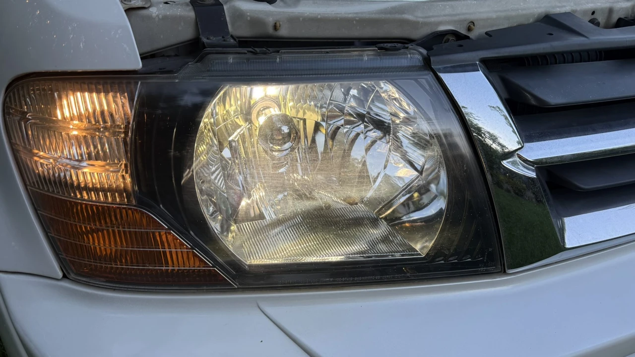 2000 Mitsubishi Pajero/Montero 3rd Gen - Image 25 of 31