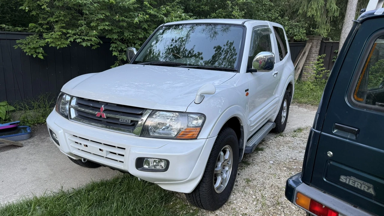 2000 Mitsubishi Pajero/Montero 3rd Gen - Image 24 of 31