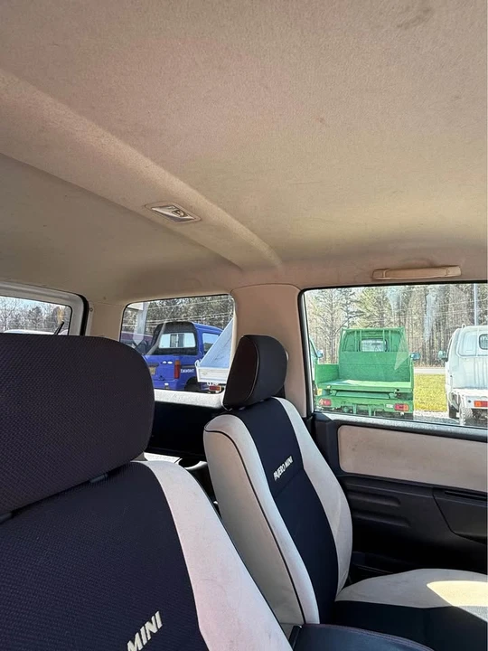 2000 Mitsubishi Pajero/Montero - Image 11 of 13