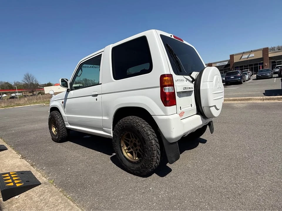 2000 Mitsubishi Pajero/Montero - Image 6 of 13