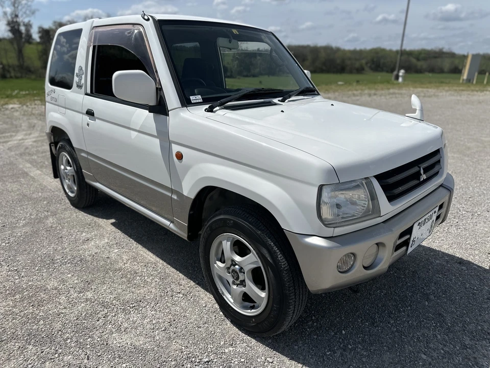 2000 Mitsubishi Pajero/Montero 3rd Gen - Image 7 of 31
