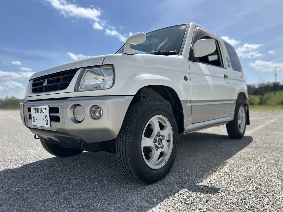 2000 Mitsubishi Pajero/Montero 3rd Gen - Image 26 of 31