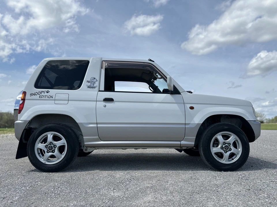 2000 Mitsubishi Pajero/Montero 3rd Gen - Image 12 of 31