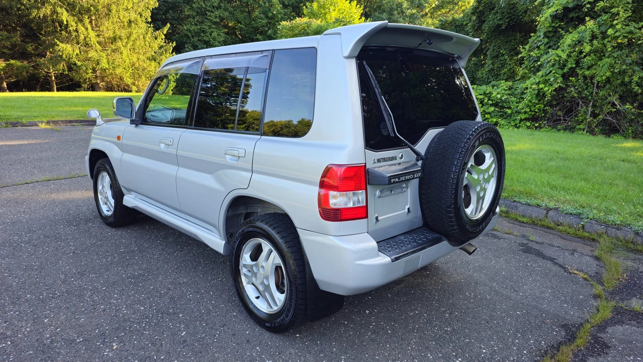2000 Mitsubishi Pajero/Montero 3rd Gen - Image 14 of 31
