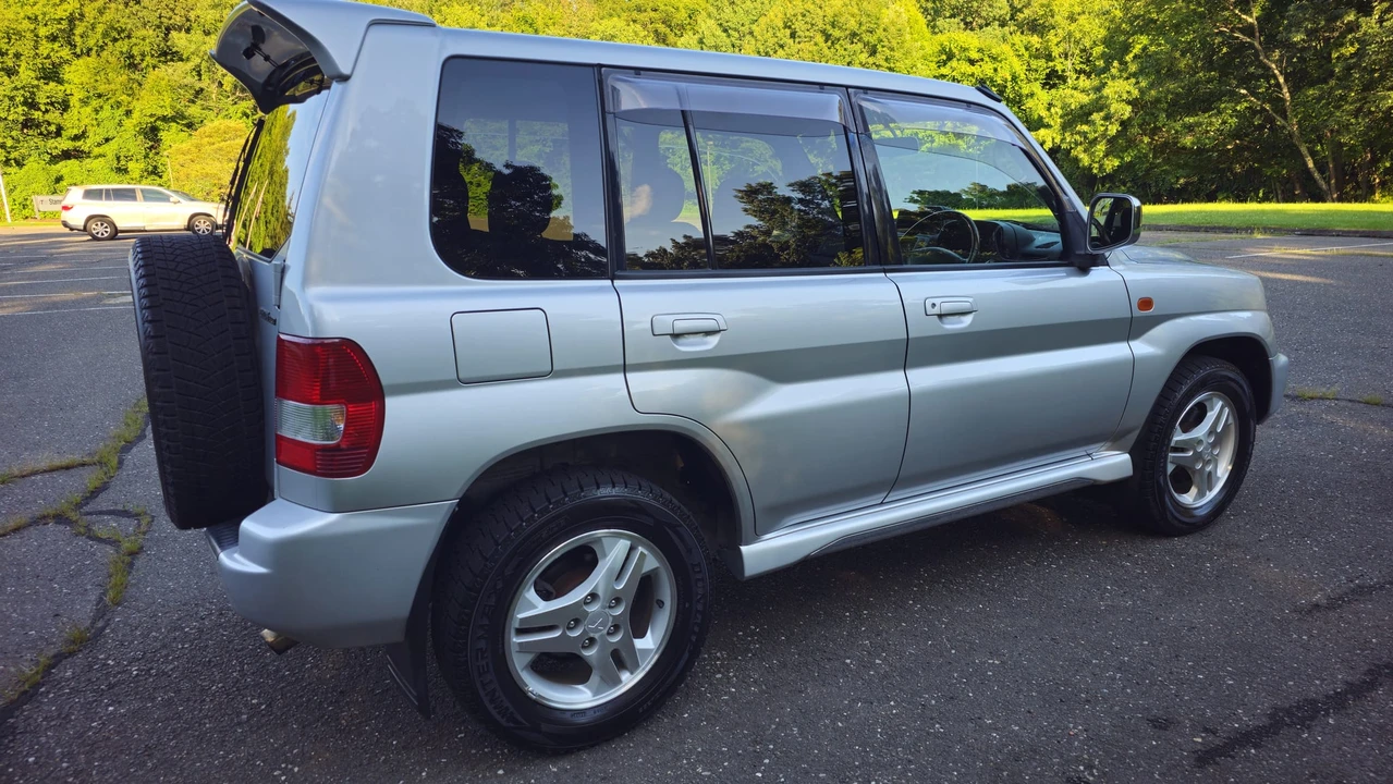2000 Mitsubishi Pajero/Montero 3rd Gen - Image 9 of 31