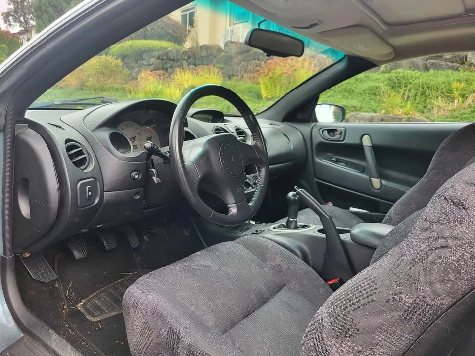 2000 Mitsubishi Eclipse 3rd Gen - Image 10 of 15