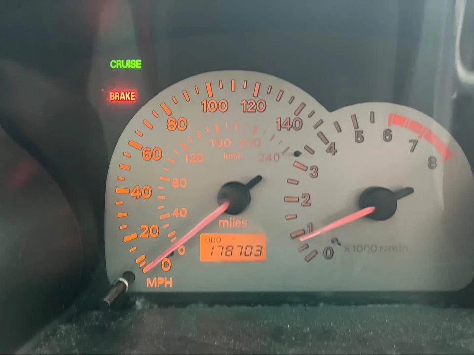 2000 Mitsubishi Eclipse 3rd Gen - Image 5 of 6