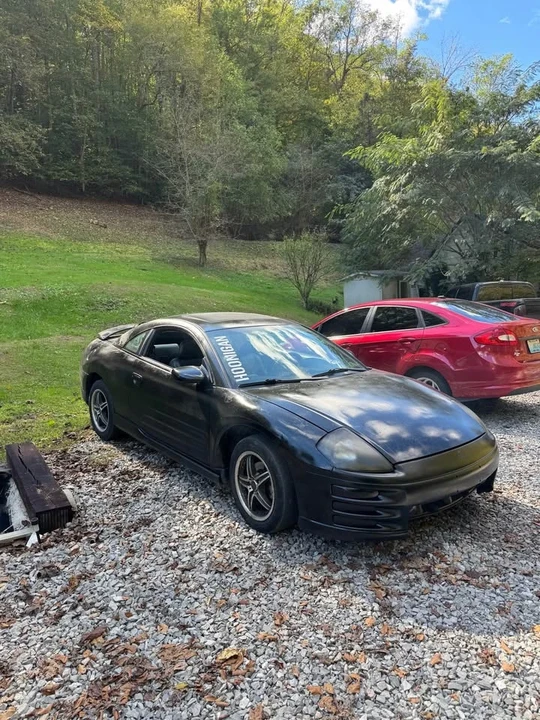 2000 Mitsubishi Eclipse 3rd Gen - Image 2 of 5