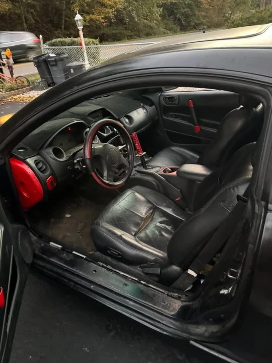 2000 Mitsubishi Eclipse 3rd Gen - Image 5 of 5