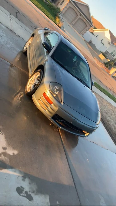 2000 Mitsubishi Eclipse 3rd Gen - Image 3 of 3