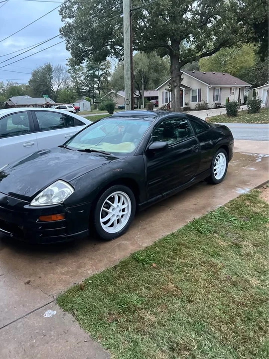 2000 Mitsubishi Eclipse 3rd Gen - Image 2 of 8