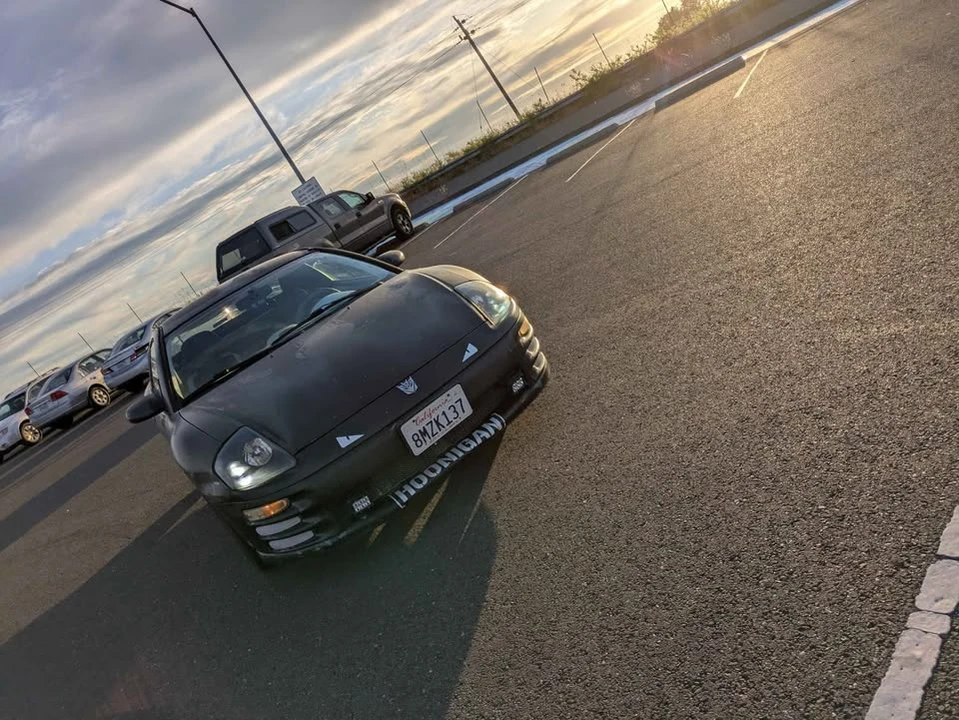 2000 Mitsubishi Eclipse 3rd Gen - Image 2 of 4