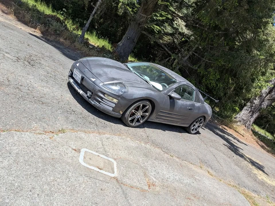 2000 Mitsubishi Eclipse 3rd Gen - Image 3 of 4