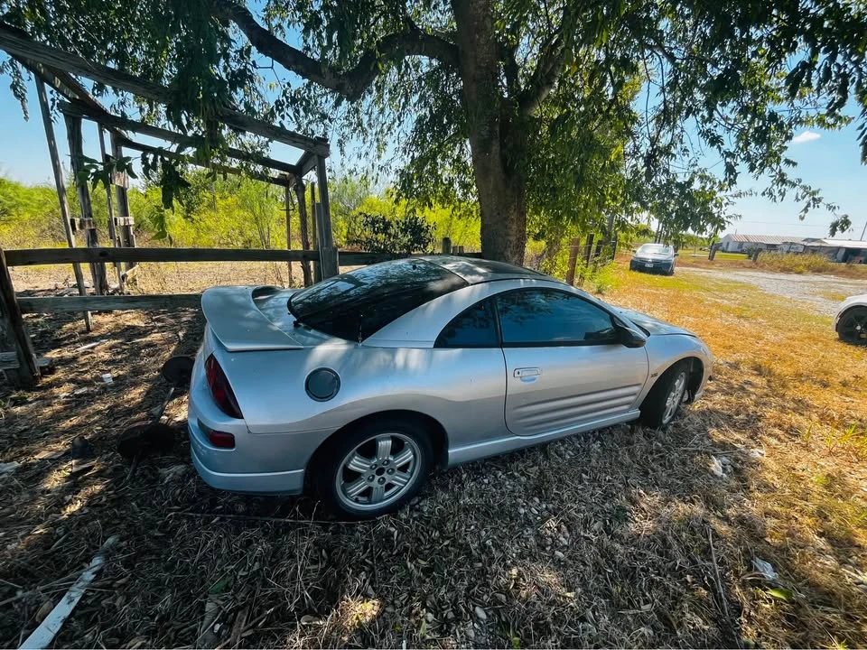 2000 Mitsubishi Eclipse 3rd Gen - Image 4 of 4