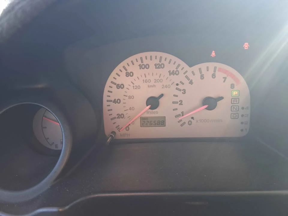 2000 Mitsubishi Eclipse 3rd Gen - Image 5 of 8