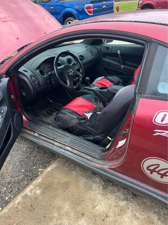 2000 Mitsubishi Eclipse 3rd Gen - Image 2 of 5