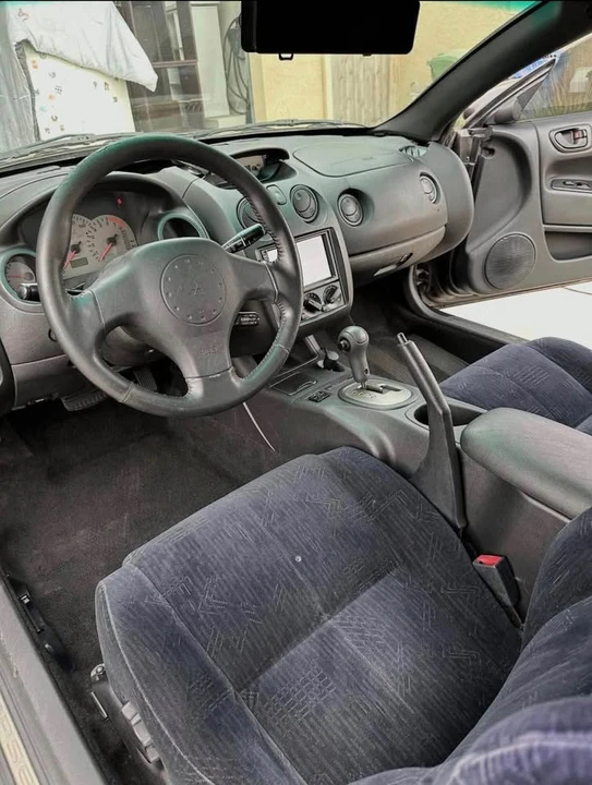 2000 Mitsubishi Eclipse 3rd Gen - Image 5 of 9