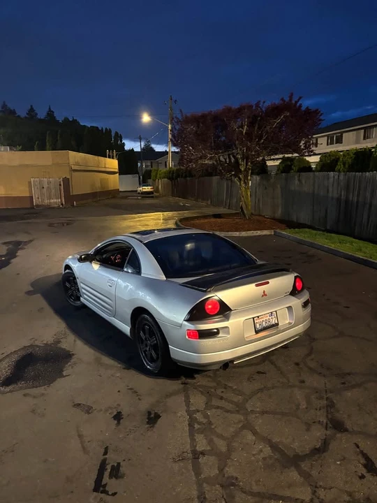 2000 Mitsubishi Eclipse 3rd Gen - Image 5 of 17