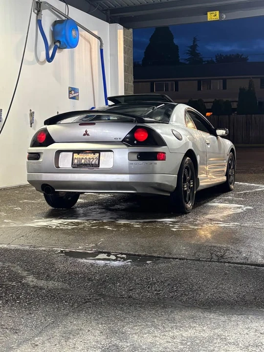 2000 Mitsubishi Eclipse 3rd Gen - Image 2 of 17