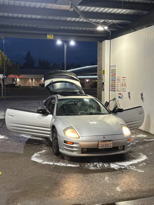 2000 Mitsubishi Eclipse 3rd Gen - Image 15 of 17