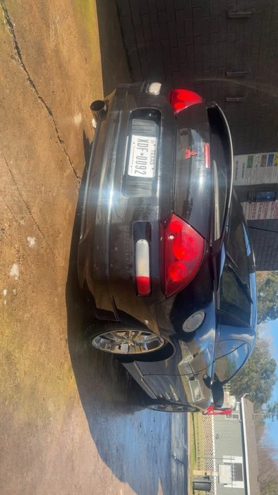2000 Mitsubishi Eclipse 3rd Gen - Image 3 of 4